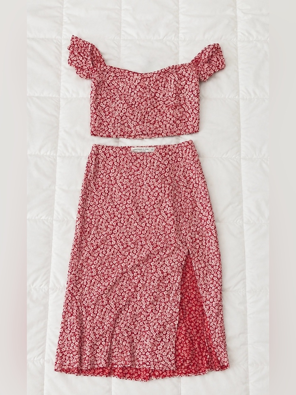 Abercrombie & Fitch XS Red Floral Crop Top Midi Skirt Set - Picture 2 of 2